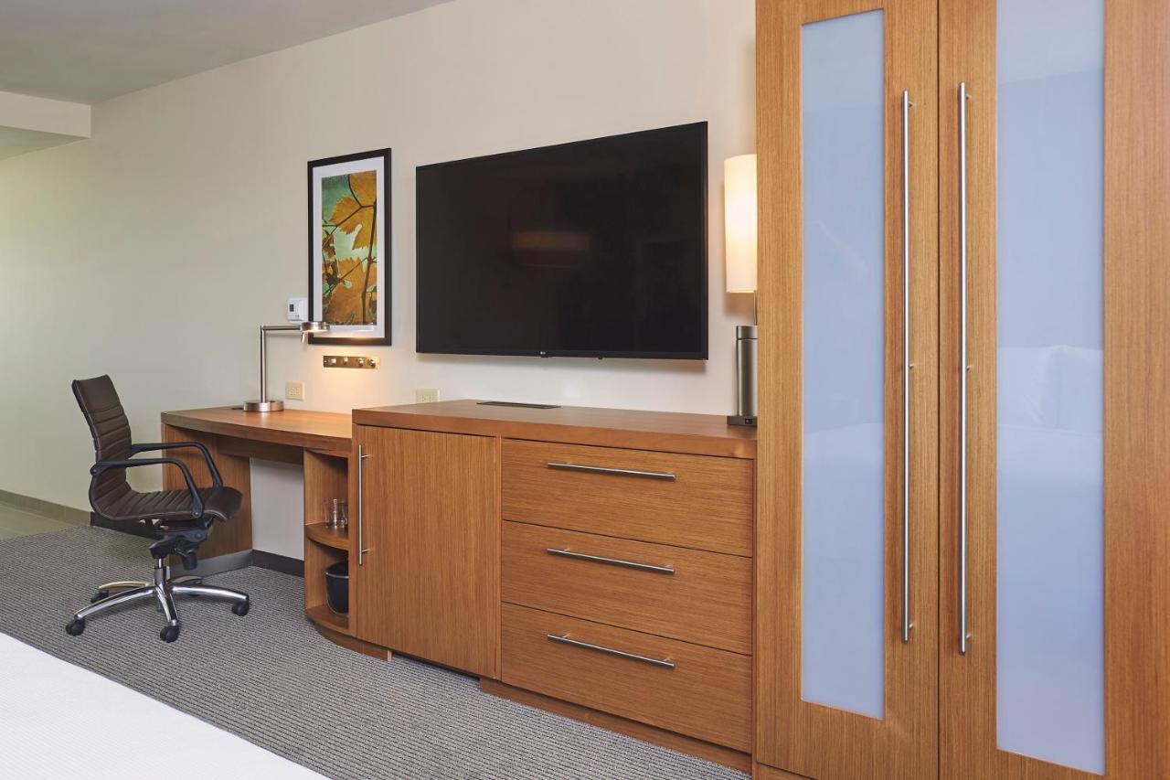 Hyatt Place Toronto/Mississauga Centre Dış mekan fotoğraf