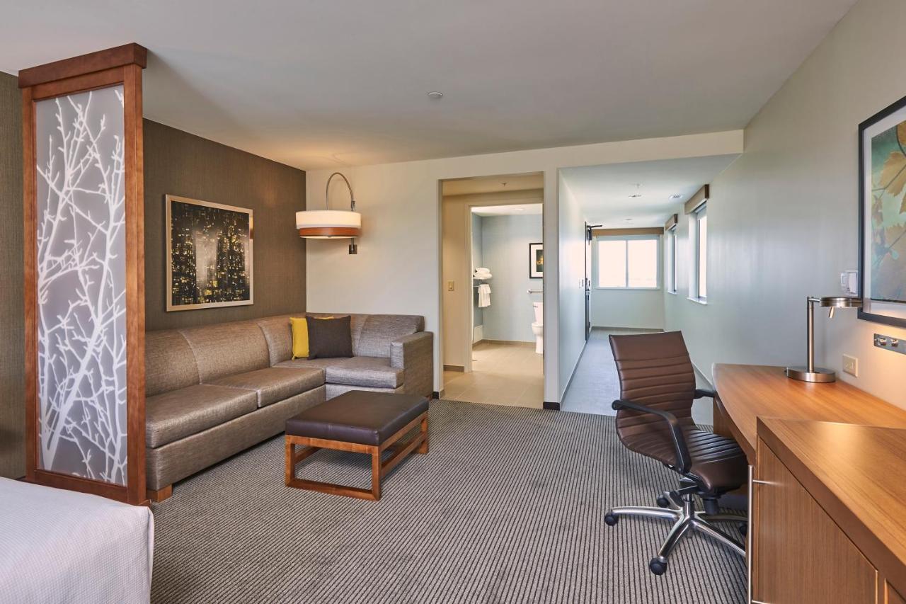 Hyatt Place Toronto/Mississauga Centre Dış mekan fotoğraf